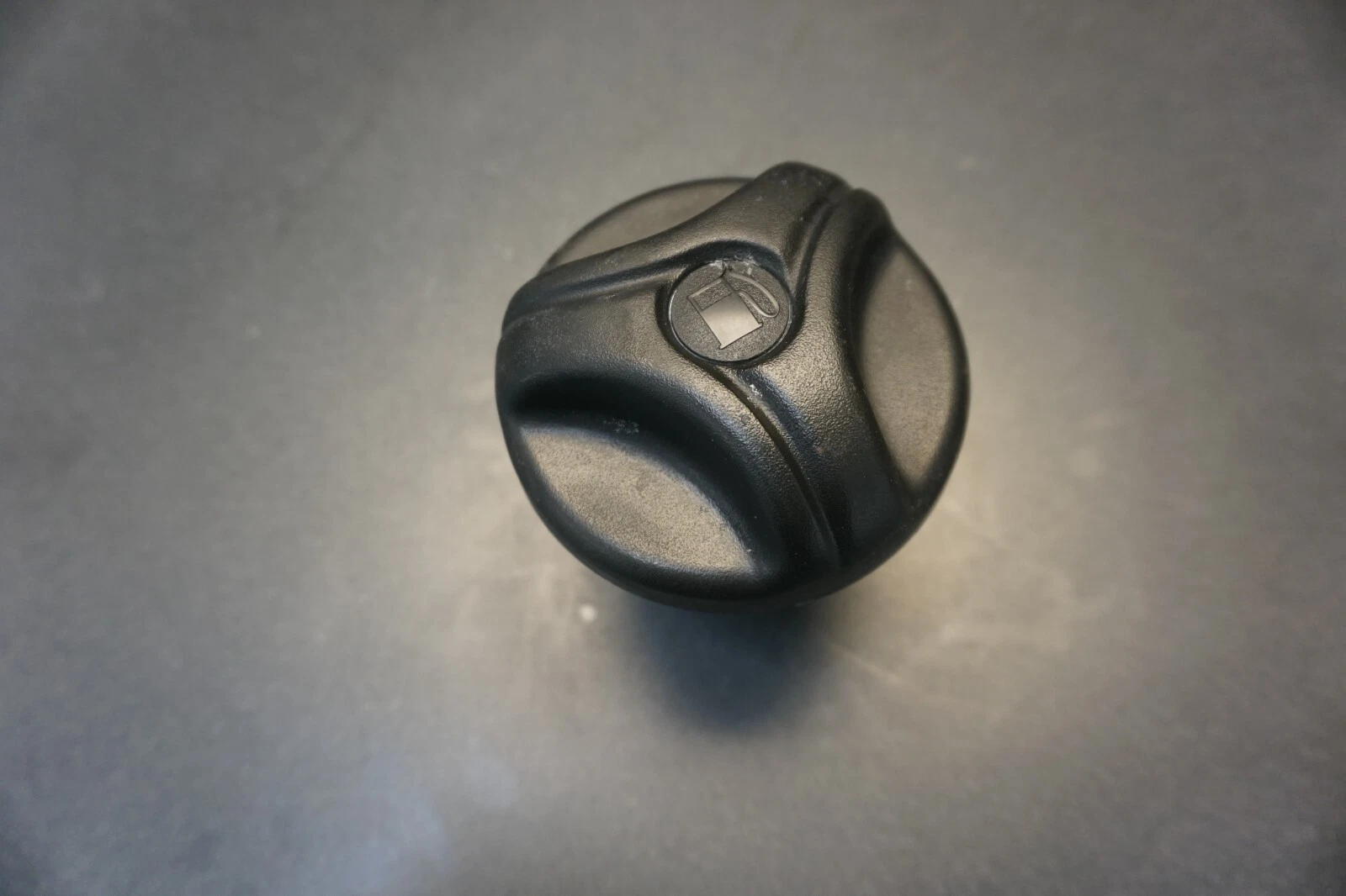 1996-2011 GTI GTS GTX RXP RXT XP Sea-Doo OEM Gas Fuel Cap w/ Filler Neck Ass'y