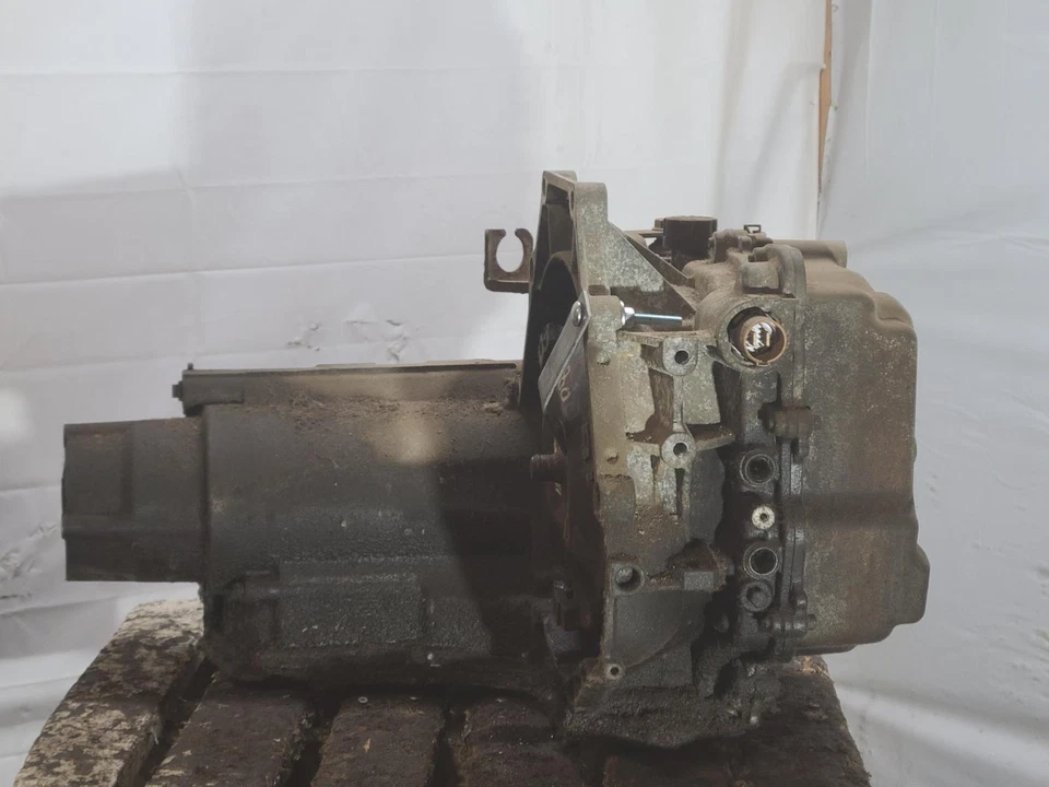 Used Automatic Transmission Assembly fits: 1997 Chevrolet Cavalier AT 4-134 2.2L Foto 3 de 4