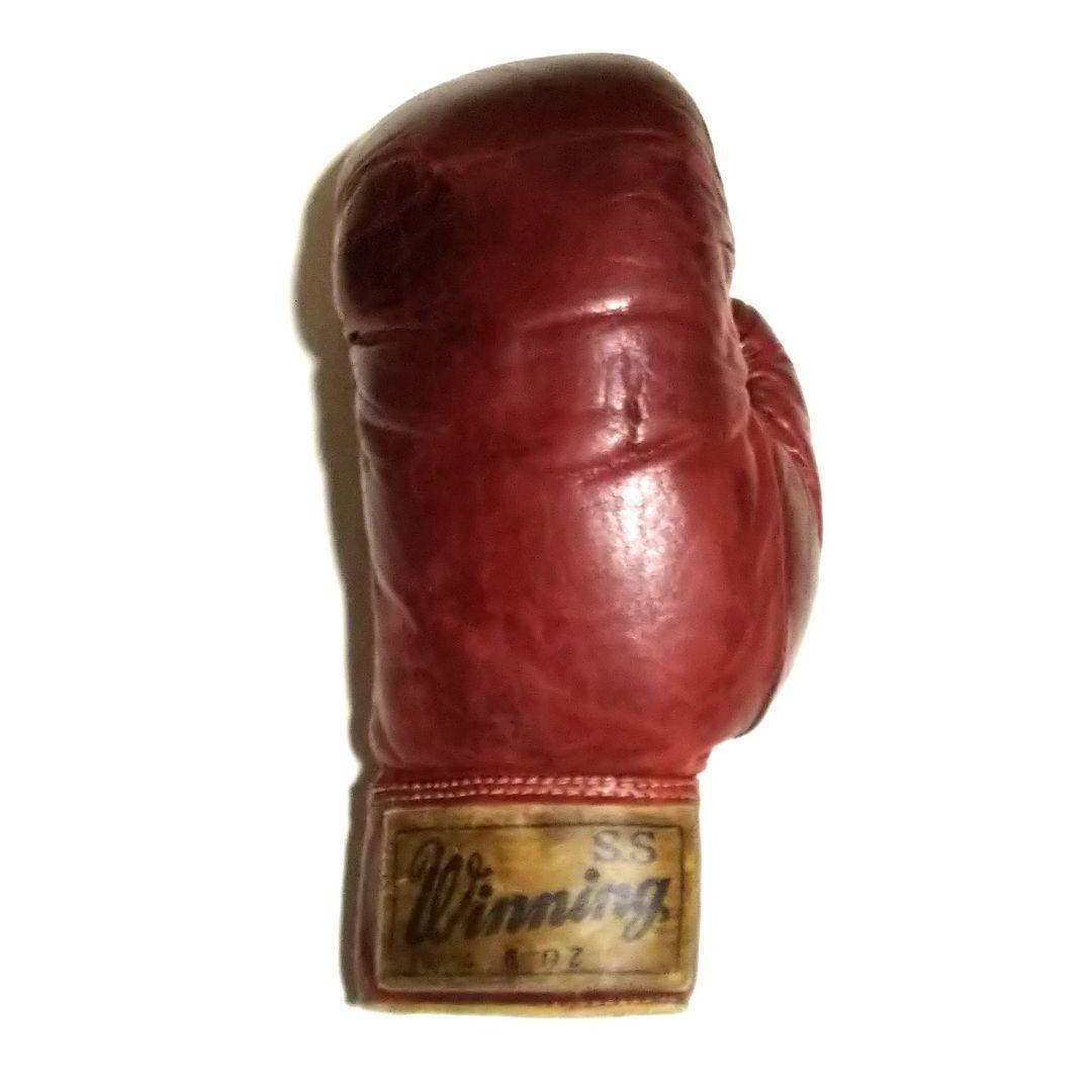 Winning Vintage Initial Old Logo Boxing Gloves 6 oz Red Lace
