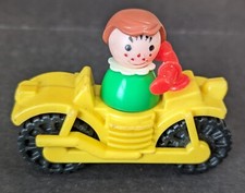 FISHER PRICE PLAY FAMILY PLAYSET MOTORBIKE GIRL LITTLE PEOPLE