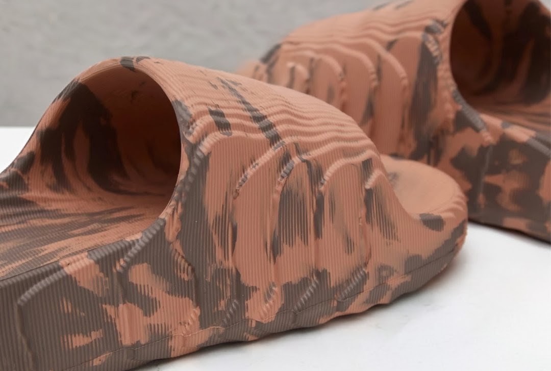 Adidas Adilette 22 Slides Clay Strata UK 4 Women's HP6518 BNIB image 5