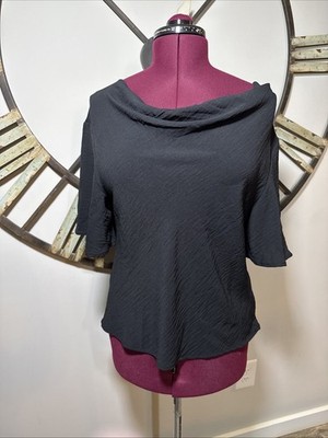 WOMENS BLACK SWOOP NECK TOP SIZE SMALL SHIEN