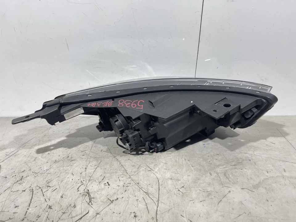 Faro delantero izquierdo halógeno KIA RIO MK4 2018-2023 92101H8000 GENUINO Foto 4 de 4