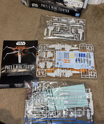 Bandai Star Wars 1:72 Poe's X-Wing Fighter Plastic Model Kit