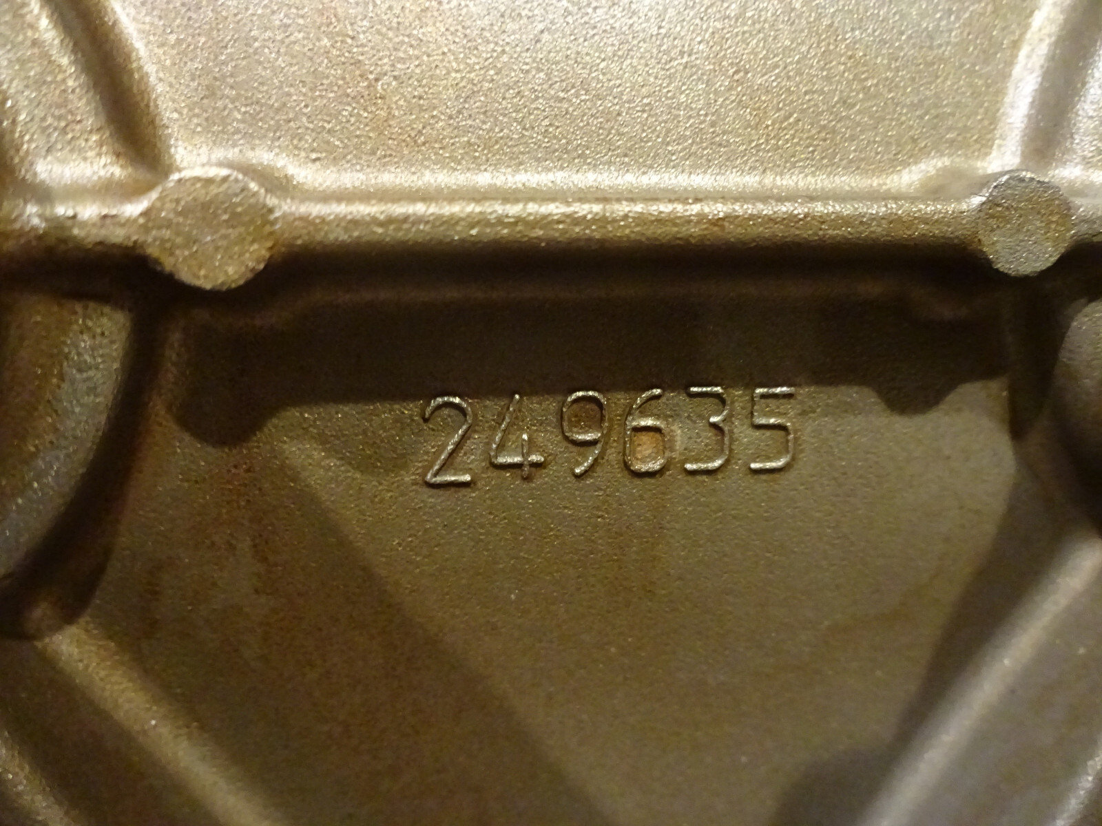 Ferrari California - RH Cylinder Head Cover / Valve Cover  P/N 249635