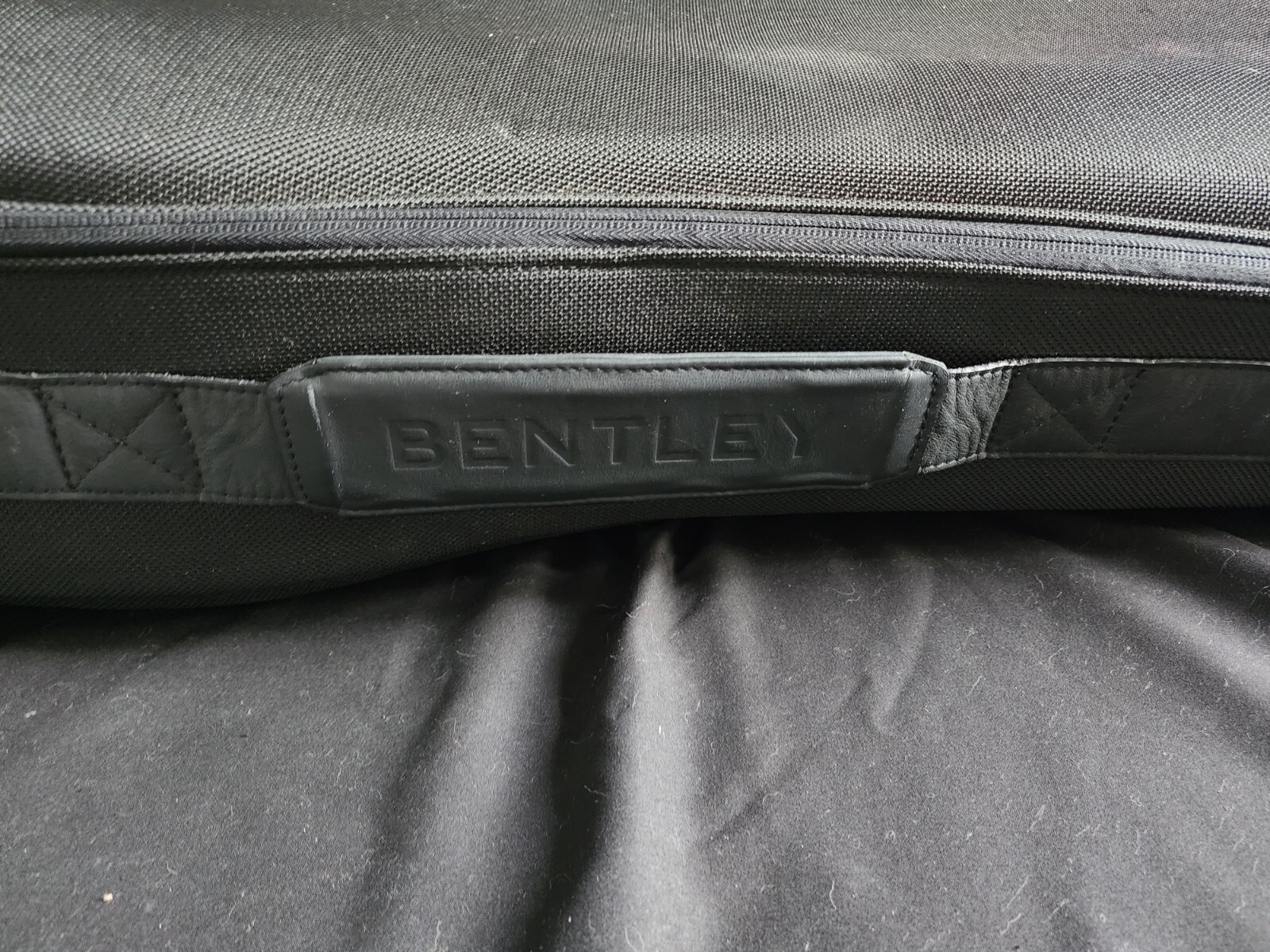 2003-2011 BENTLEY GTC GT GENUINE OEM WIND SCREEN DEFLECTOR W /CASE 3w7.862.957.c