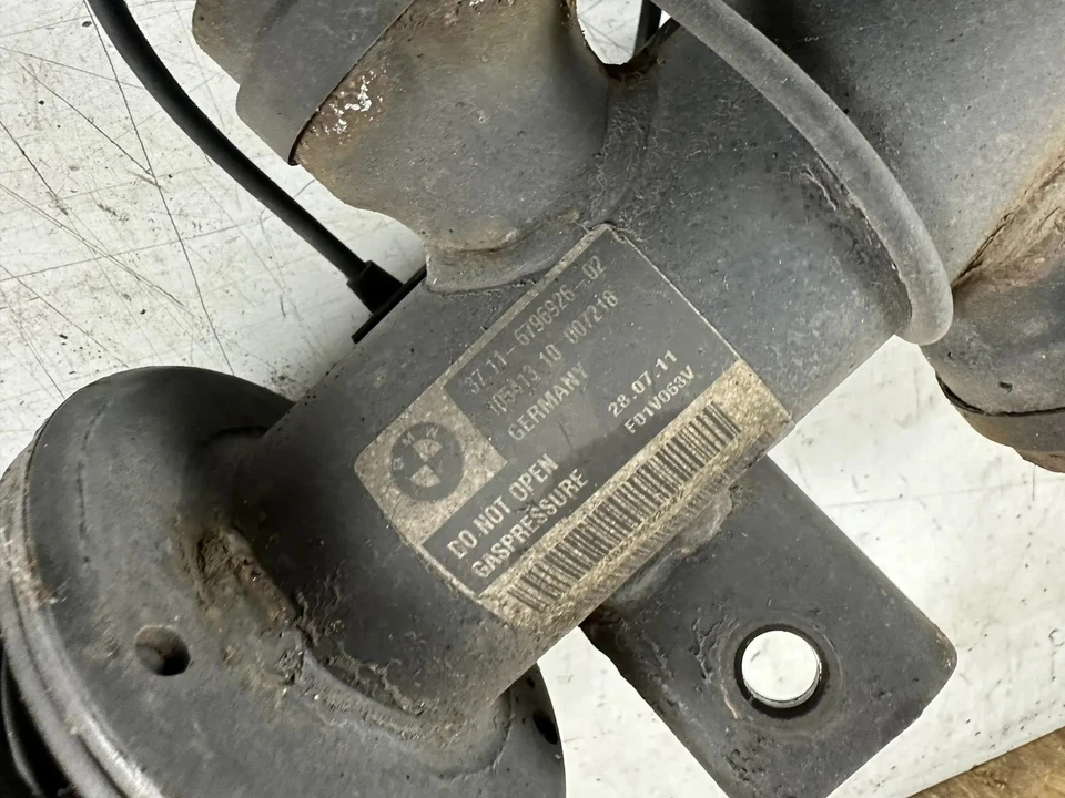 Original BMW  F01 F02 F07  Federbein vorne rechts Dynamic Drive VDC 6796926 - Bild 2 von 2