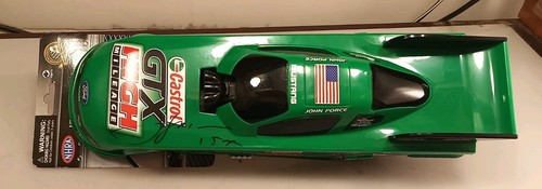 John Force 1/18 Funny Car Castrol GTX 2002 AUTOGRAPHED Mustang Color LE - Picture 3 of 8