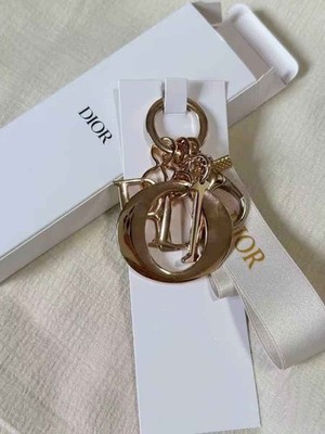 Dior Charm Gold Lucky Logo design Keychain Gift NEW Key chain With Box