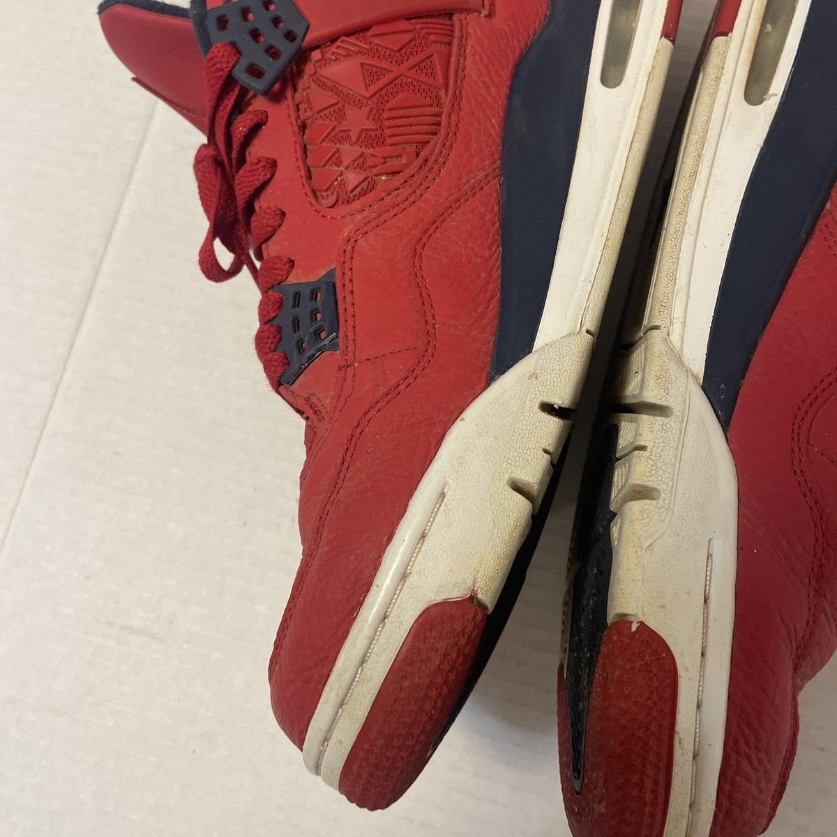 Air Jordan 4 Retro “FIBA” Size 11.5 Mens Red White Blue Nike 2019