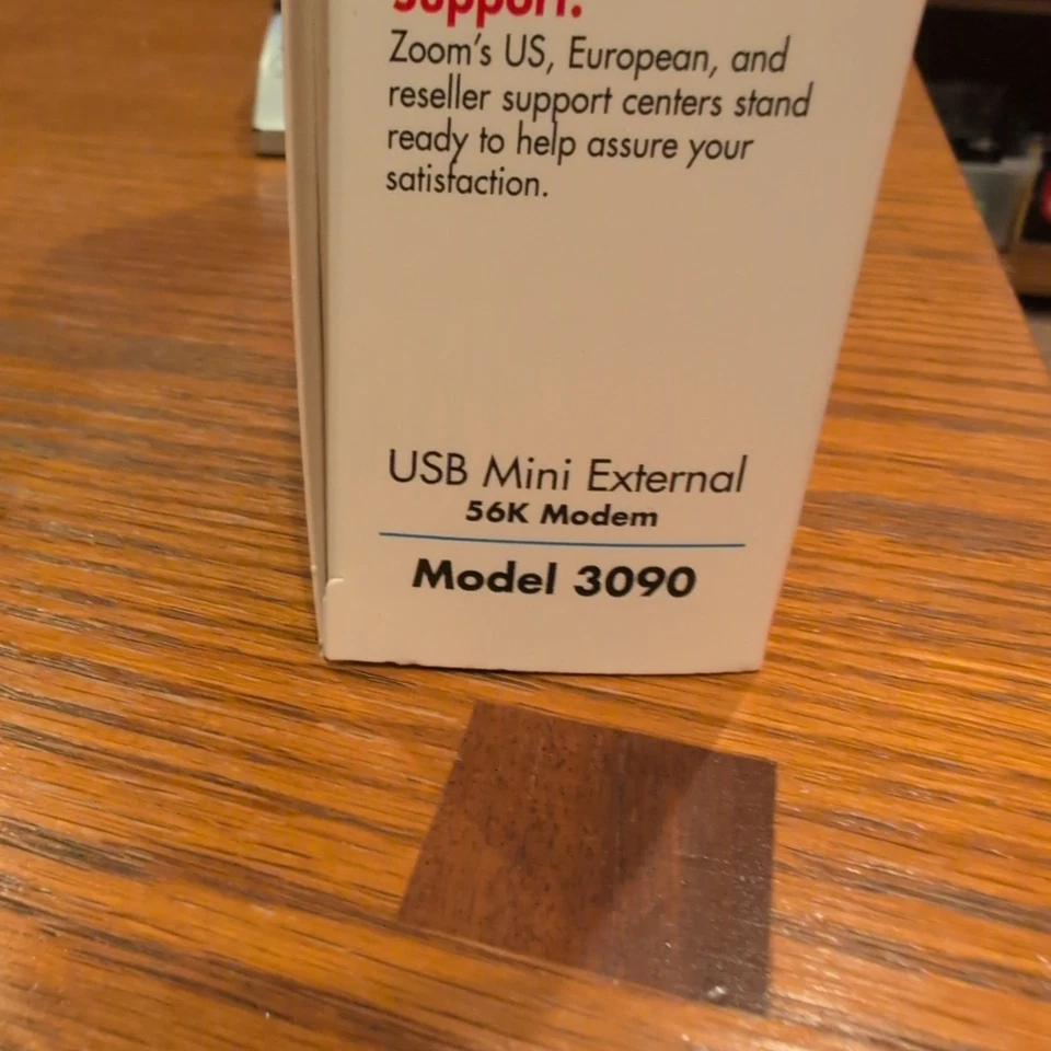 Mini módem externo USB Zoom 56K modelo 3090 V.92/V.90 con cable y CD Windows XP Foto 4 de 4