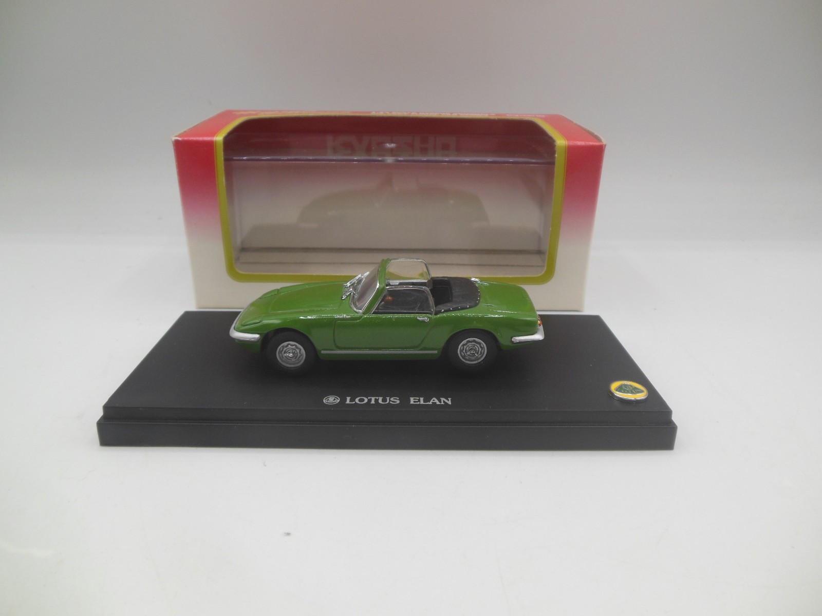 Kyosho 03041G Lotus Elan S3 in Green Open Top 1:43 Scale