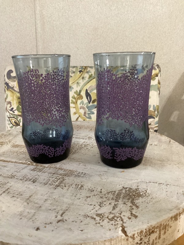 VTG Libby Lotus Glass Purple NOS In Original Box - set of 8