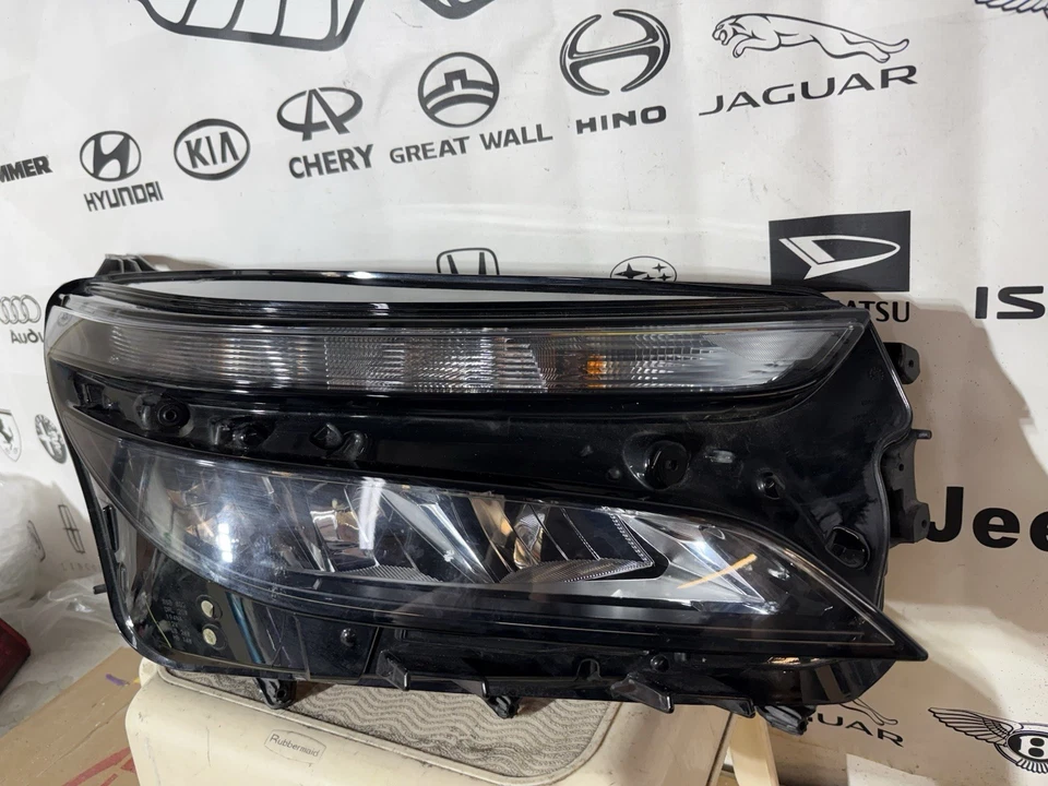 Faro LED lado derecho derecho Chevrolet Equinox 2022 2023 2024 OEM Foto 3 de 4