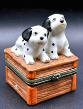 Disney 101 Dalmatians Trinket Box Lucky Puppy on Crate Figurine Porcelain Hinged