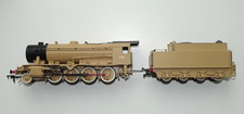 BACHMANN 32-255A WD AUSTERITY WW2 KHAKI ( DESERT SAND ) LOCOMOTIVE - BOXED