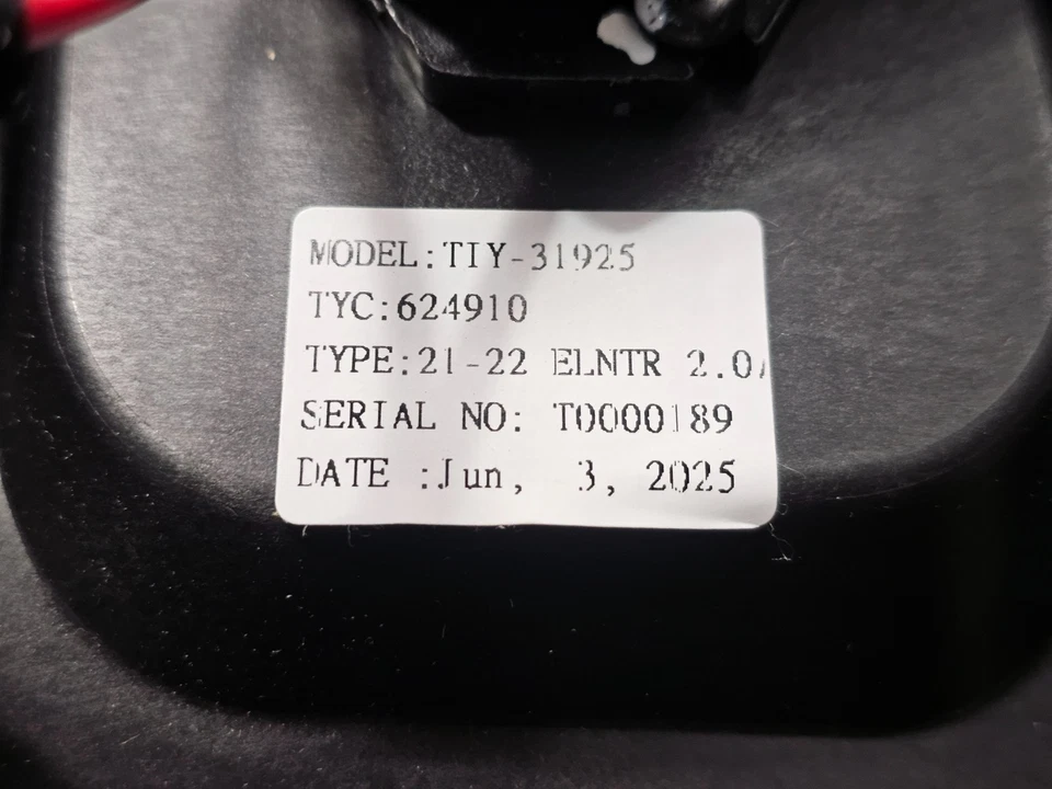 TYC 624910 Dual Radiator and Condenser Fan Assembly For 2021-26 Hyundai Elantra - Image 3 of 4