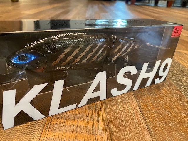 DRT x Electric Klash 9 Low Collab Black Flash NEW in the Box DRT x Electric Klash 9 Low Collab Black Flash NEW in the Box