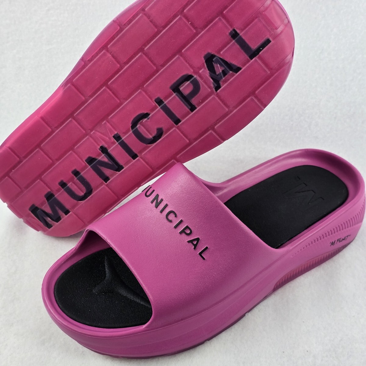 Municipal Mens 8 Podium Slides M.Float Waterproof Gym Shower 