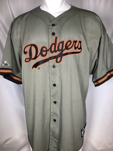 black dodgers jersey