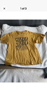 Quicksilver Tee Shirt Mens Large Short Sleeve Graphic Print Mustard