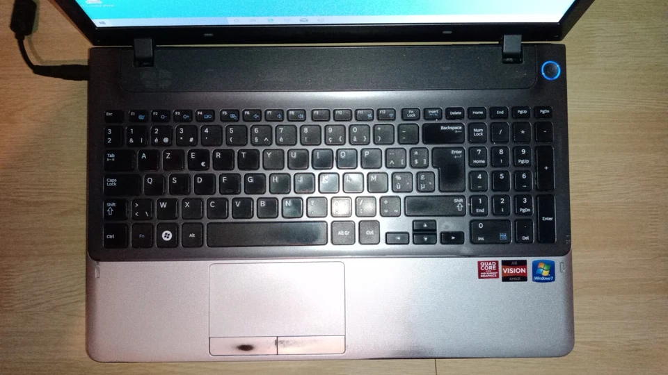 PC PORTABLE SAMSUNG 355V 15,6HD WINDOWS10+SUITE OFFICE Hdd320Gb Ram4Go Chargeur - Photo 4/4