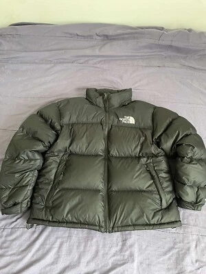 The North Face Nuptse 700