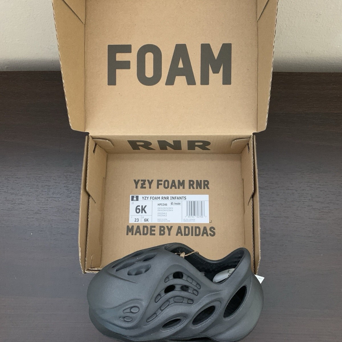 Adidas Yeezy Foam RNR Runner Onyx Black Carbon Infants Size 6k 