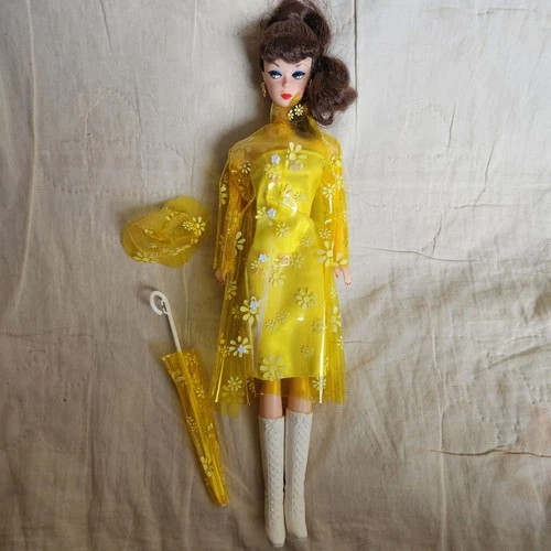 Vintage Reproduction Barbie In New Outfit.