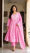 Pink Paisley Pure Cotton Anarkali Set Plus Si...