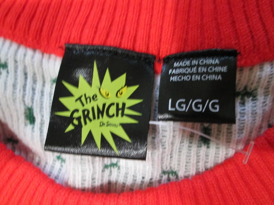 The Grinch''Every Family has one'' sweater men's Large Light-up - Image 3 of 4