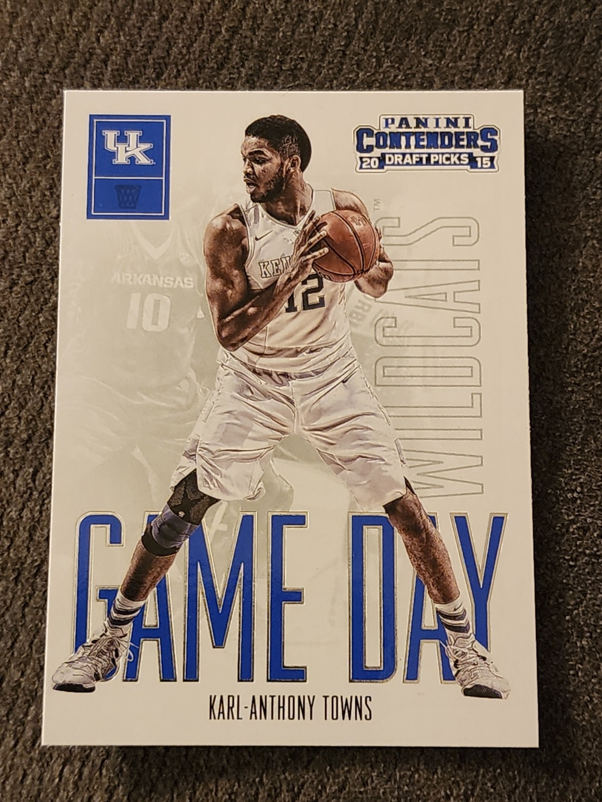 2015-16 Karl-Anthony Towns Contenders Draft Picks Game Day Rookie RC #22 NM/MT