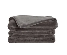 NEW $169 Unhide Lil’ Marsh Faux Fur Blanket Charcoal Charlie Medium 60" X 80"
