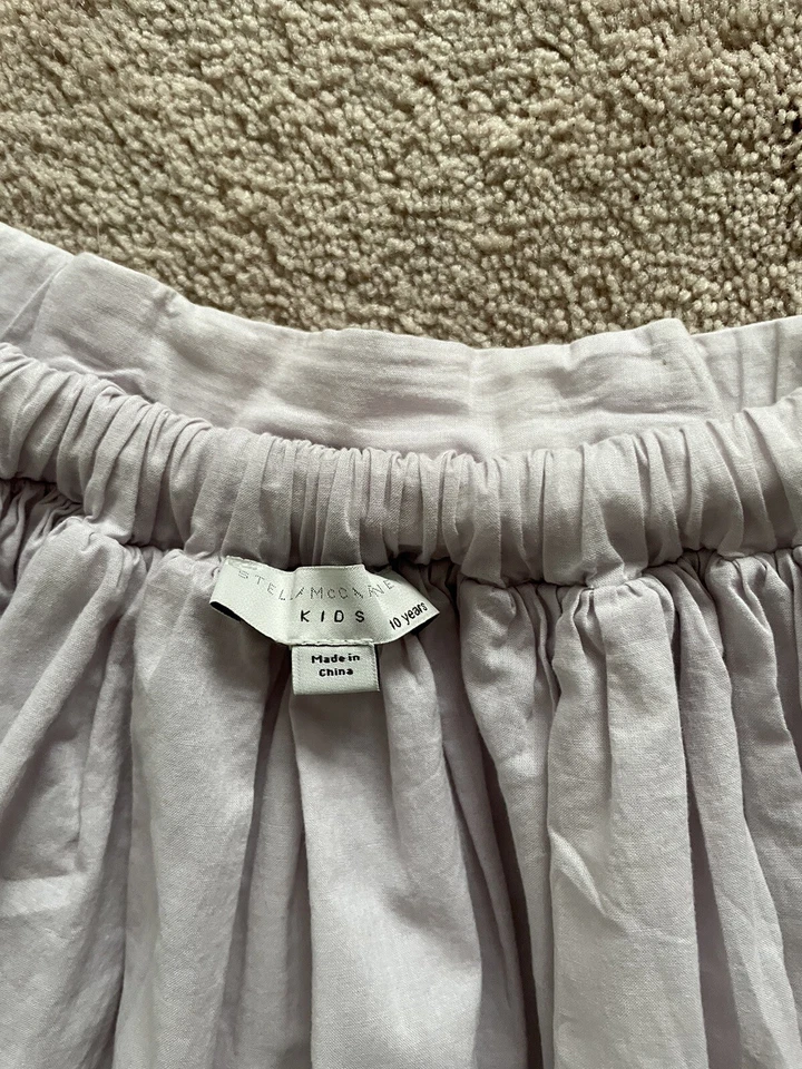 Stella McCartney 儿童女孩 Tulu 贝壳印花可调腰裙,尺寸 10 岁 — 第 4/4 张图片