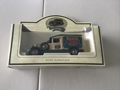 LLEDO - Die Cast 1936 Packard Box Walkers Crisps Delivery Van - Neu & Originalverpackt
