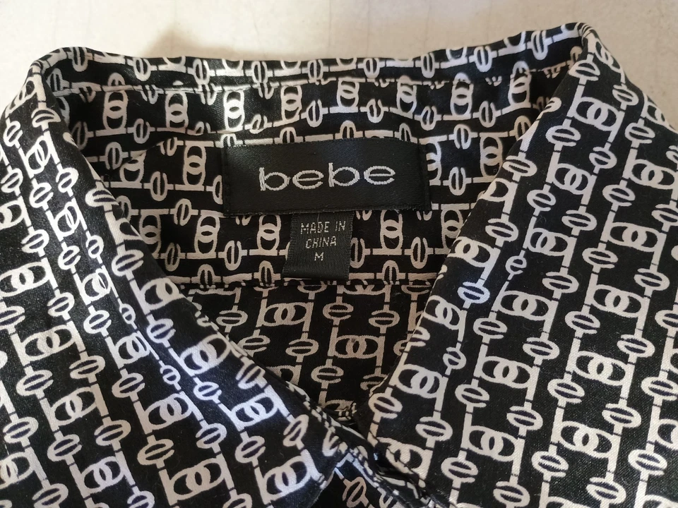 Top Bebe Seda Botón Adornado Manga Mediana Volantes Negro Sofisticado Preppy Foto 3 de 4