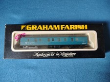 Graham Farish 0777 N Gauge B.R. 75ft Newspaper Packing Bogie Van M80560 Blue