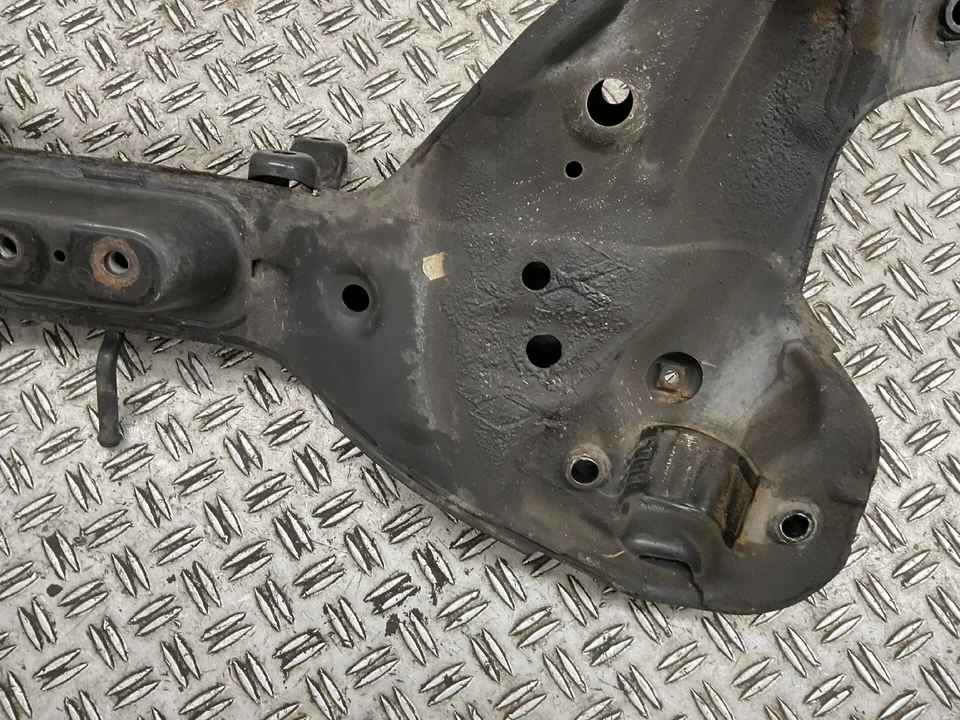 Vorderachsträger 30887034 Volvo V40 2.0 V Kombi - Image 4 of 4
