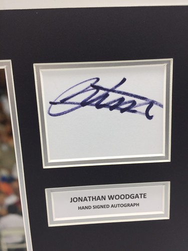 RARE Jonathan Woodgate Real Madrid Signed Photo Display + COA AUTOGRAPH SASIGNED - Picture 3 of 5