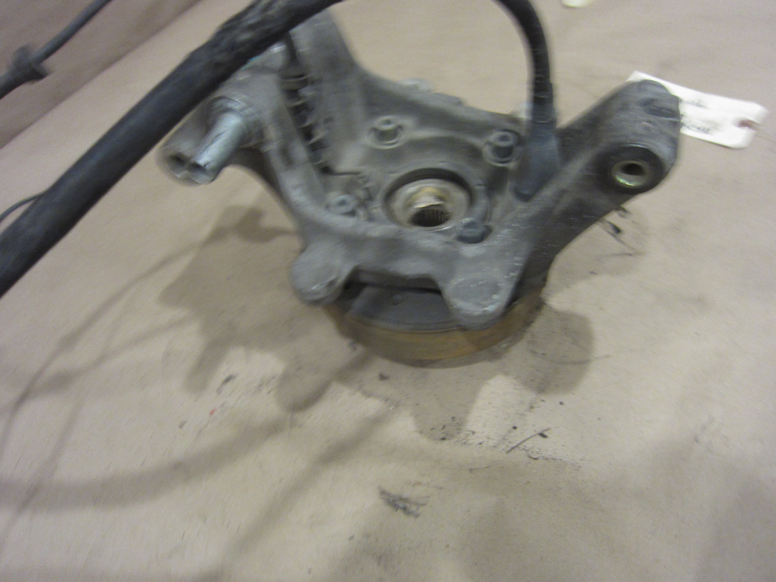Maserati 4200 - LH Rear Wheel Hub Holder W/Bearing + E-Brakes USED - P/N 183590