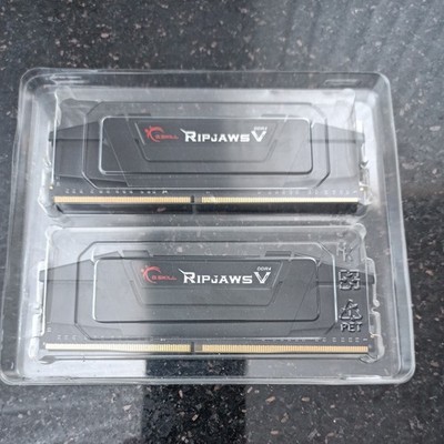 G.Skill Ripjaws V 2x16GB DDR4 288-pin DIMM Arbeitsspeicher - Schwarz...