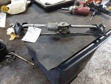 Windshield Wiper Motor Includes Linkage Fits 07-17 PATRIOT 2430851