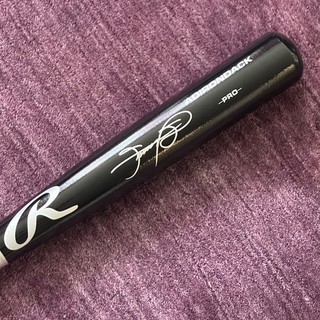 SAMMY SOSA (Chicago Cubs) Signed Rawlings Big Stick BAT Beckett Authen. (BAS)