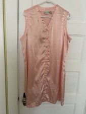 DELICATES.ELEGANT Pink Vintage Embroidered LIQUID NIGHTGOWN V-NECK Large