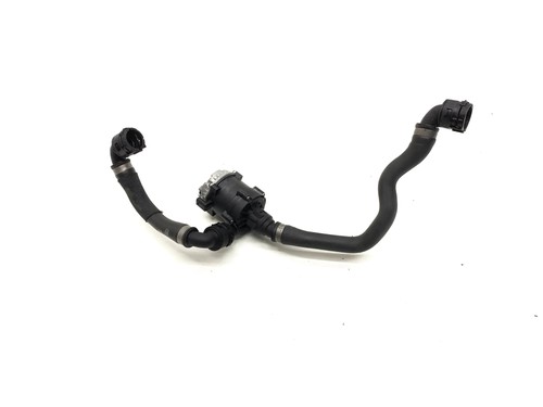 2017 BMW 5 G30 M550i N63B44C Zirkulationswassermotor 8637952