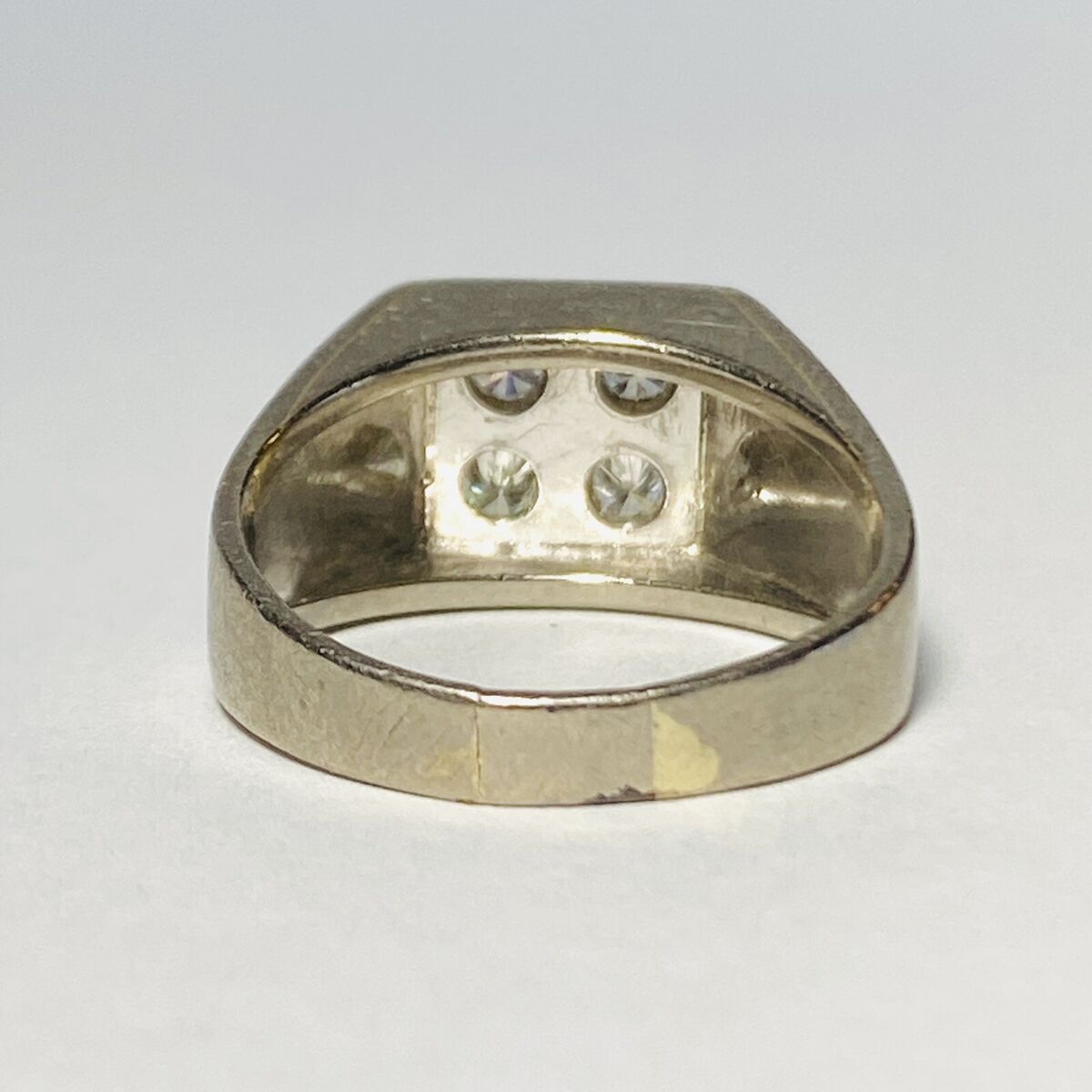 Vintage 18K White Gold 0.39ctw Diamond Size 8 Men's Signet Vintage 18K White Gold 0.39ctw Diamond Size 8 Men's Signet