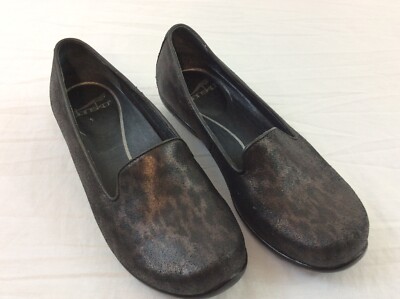 Dansko 36 US Womens Size 6 Black & Bronze Flats Slip On Confort Shoes