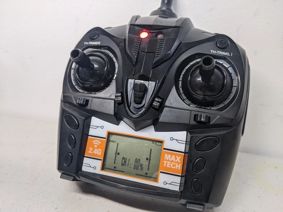 RC Boat H100 High Speed 2.4gHz Racing Speed Kids RC Toy - Image 2 of 4