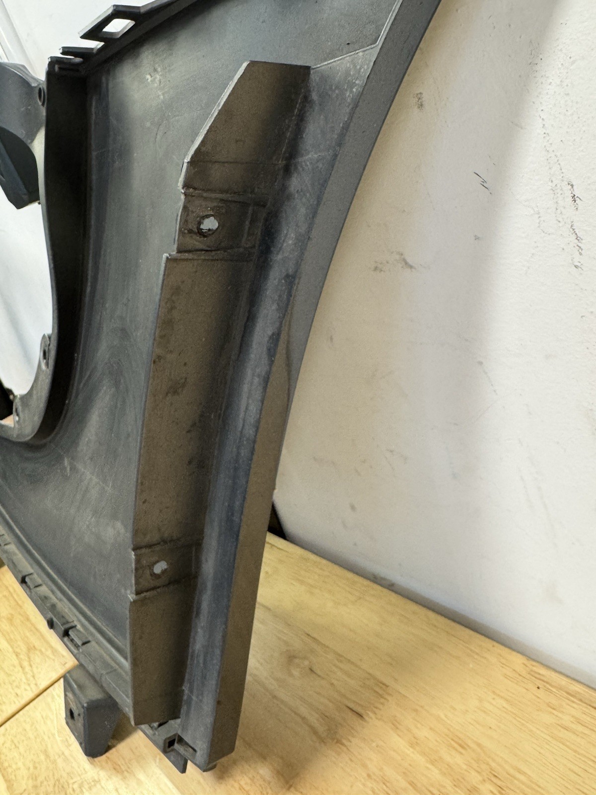2008-2015 AUDI R8 RIGHT HAND PASSENGER SIDE LOWER PANEL TRIM IN GRAY - 420853190