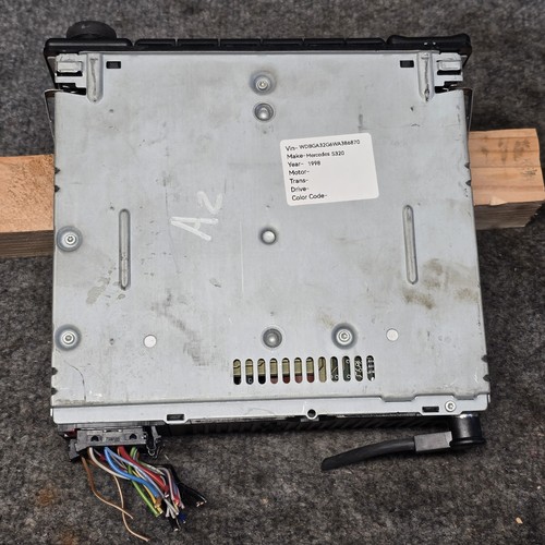 96 99 Mercedes Radio Stereo Cassette S320 CL E Class BE1692 0038205986 Becker - Picture 7 of 10